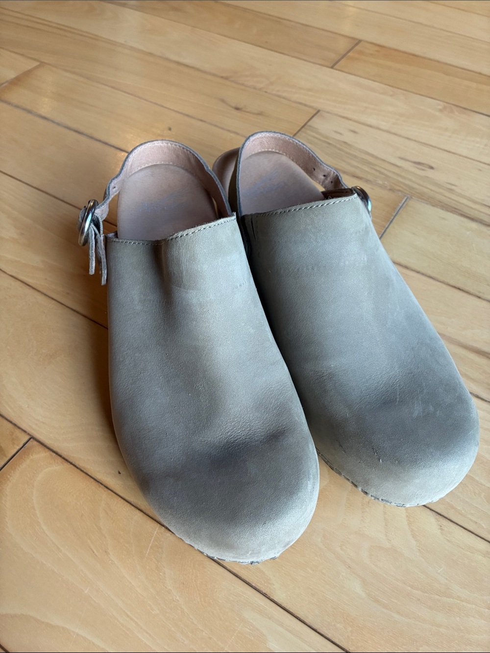 Dansko - Picture 2 of 16